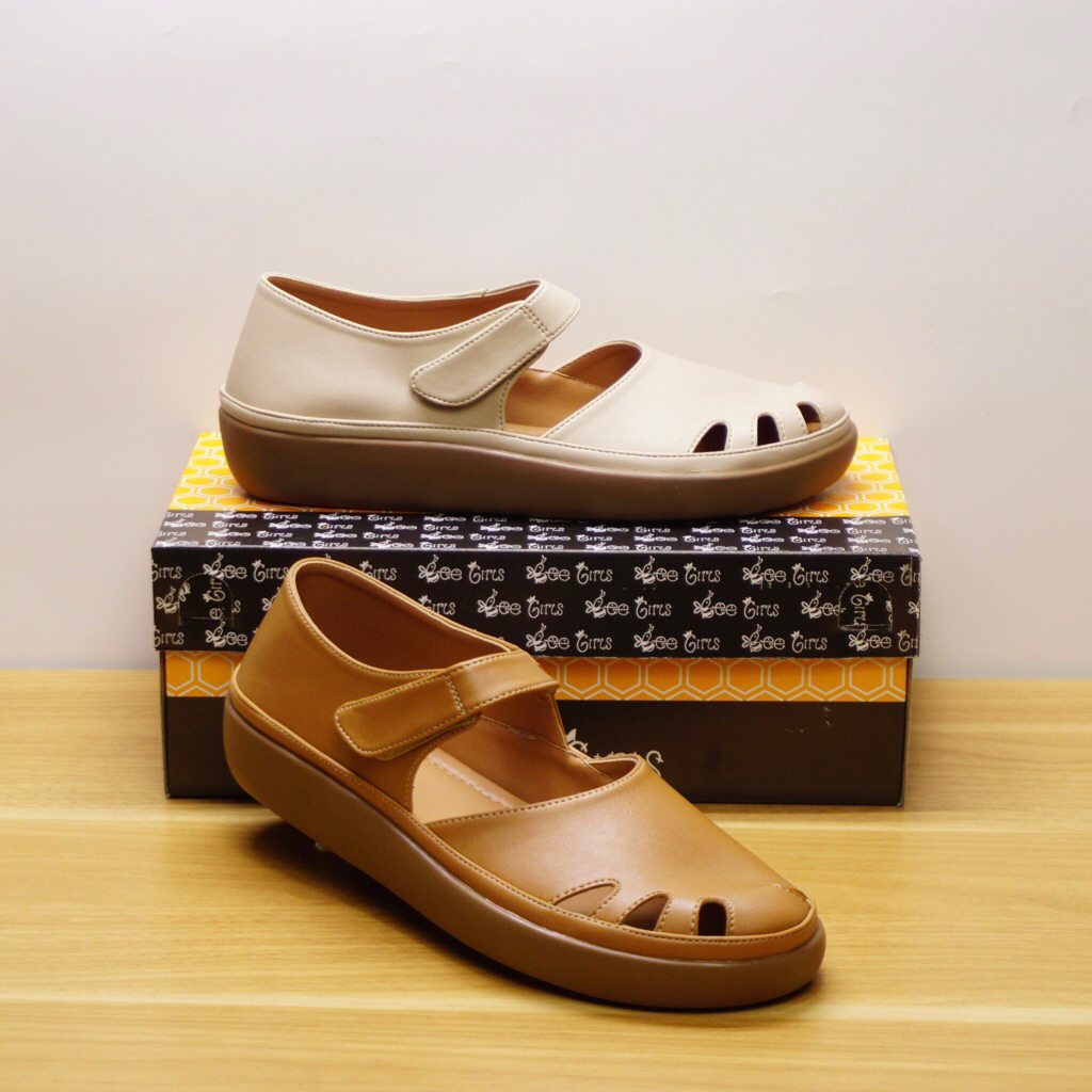 Sepatu Pansus Wanita BEE GIRLS XCC-2090