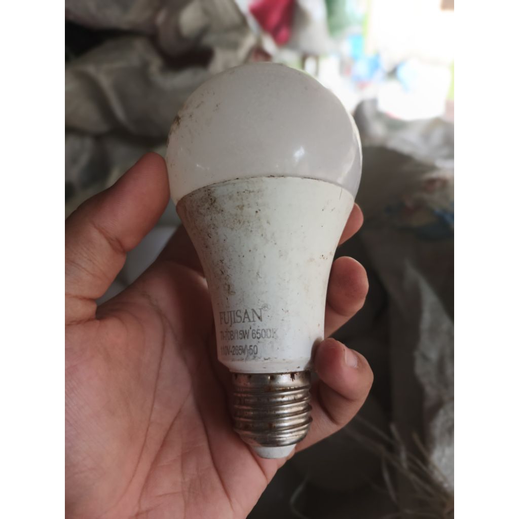 led off/bahan bulb 15w