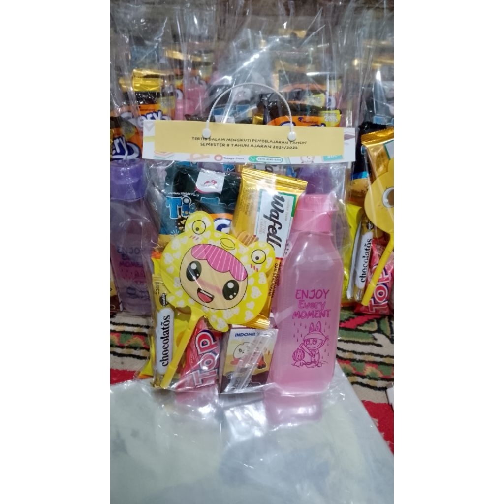 

paket Snack ultah/hampers lebaran paket 5.000 paket 10.000 paket 15.000 paket 20.000