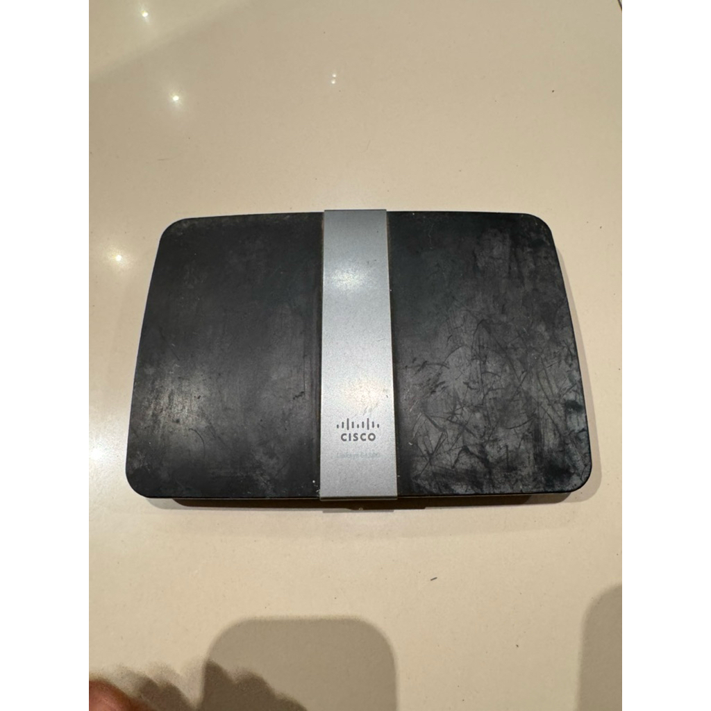 Router Cisco E4200 BEKAS