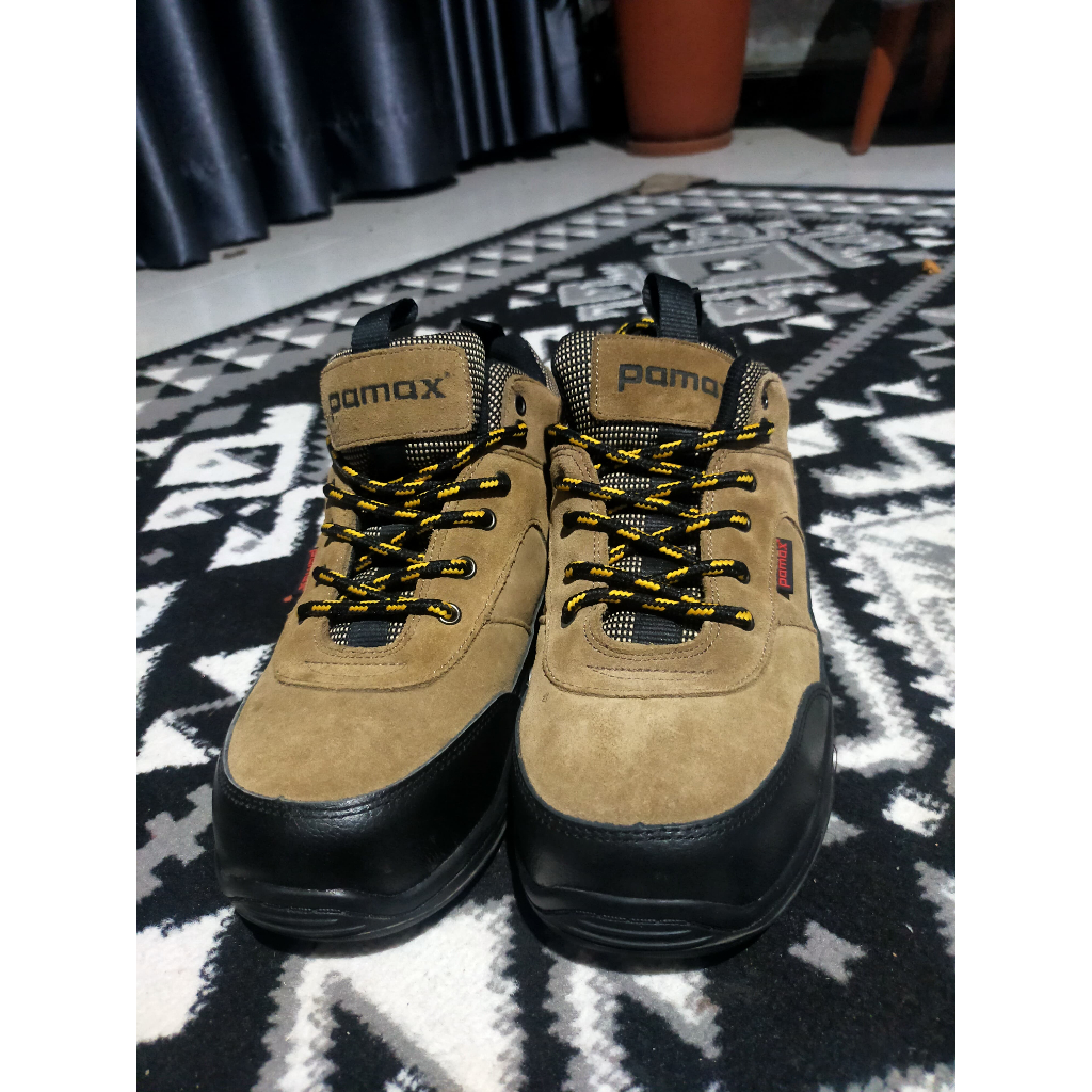SEPATU SAFETY "PAMAX" No. 41 Bekas Seperti Baru