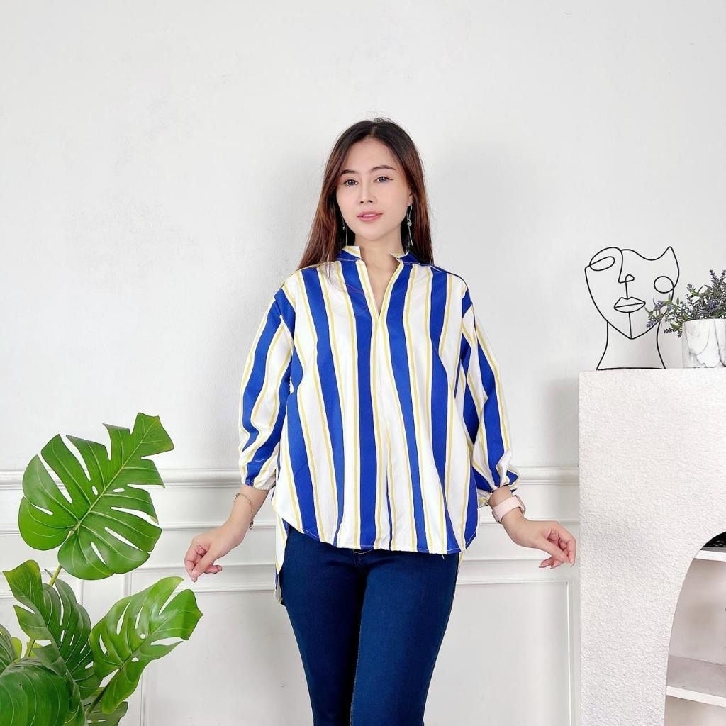 Kemeja wanita salur tunik