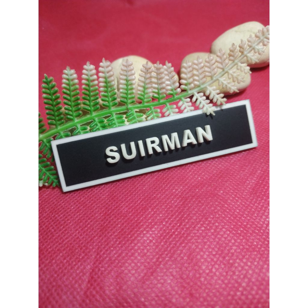 

nama dada papan nama huruf timbul nametag exclusive