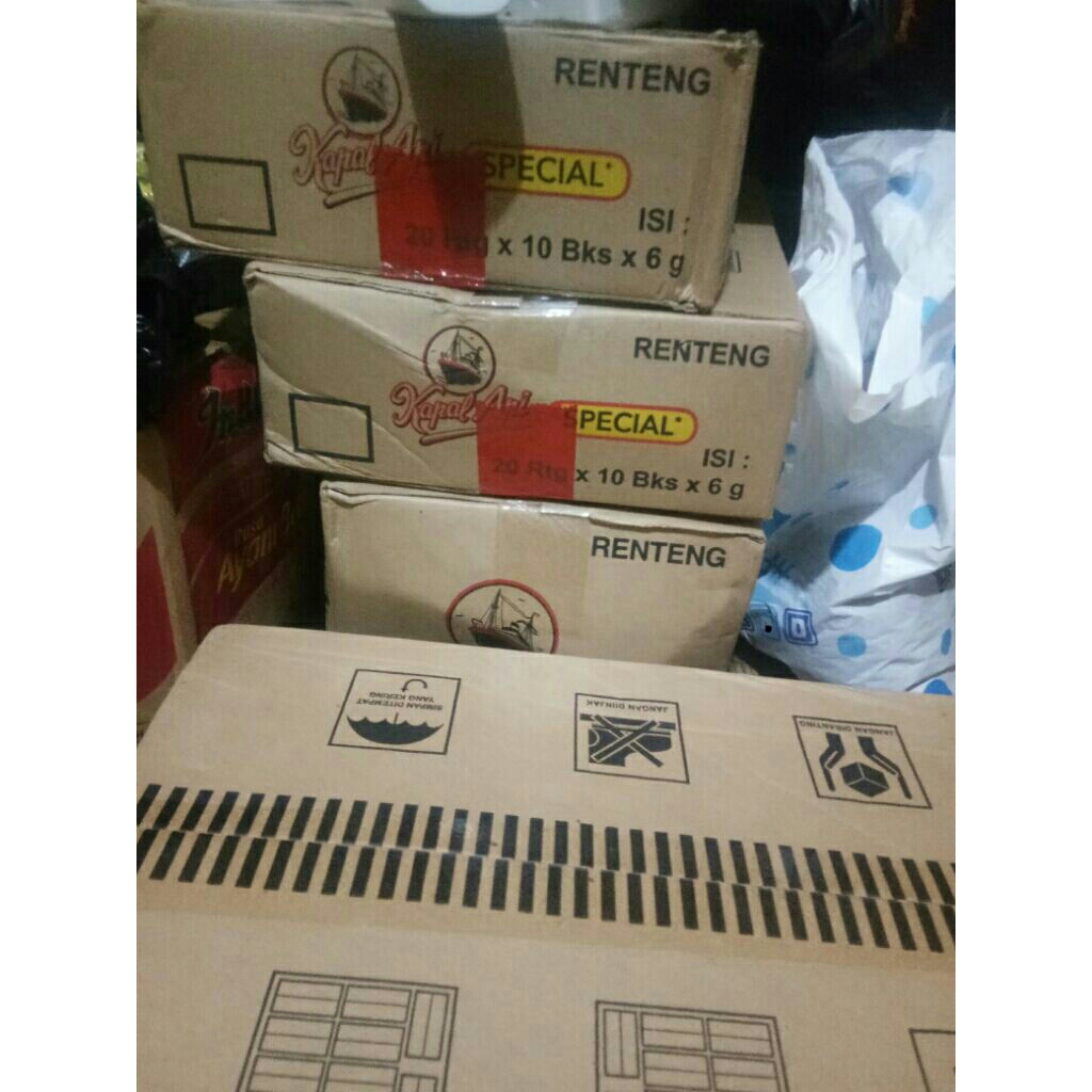 

kopi kapal api mini 6grm 1dus isi 20 renceng