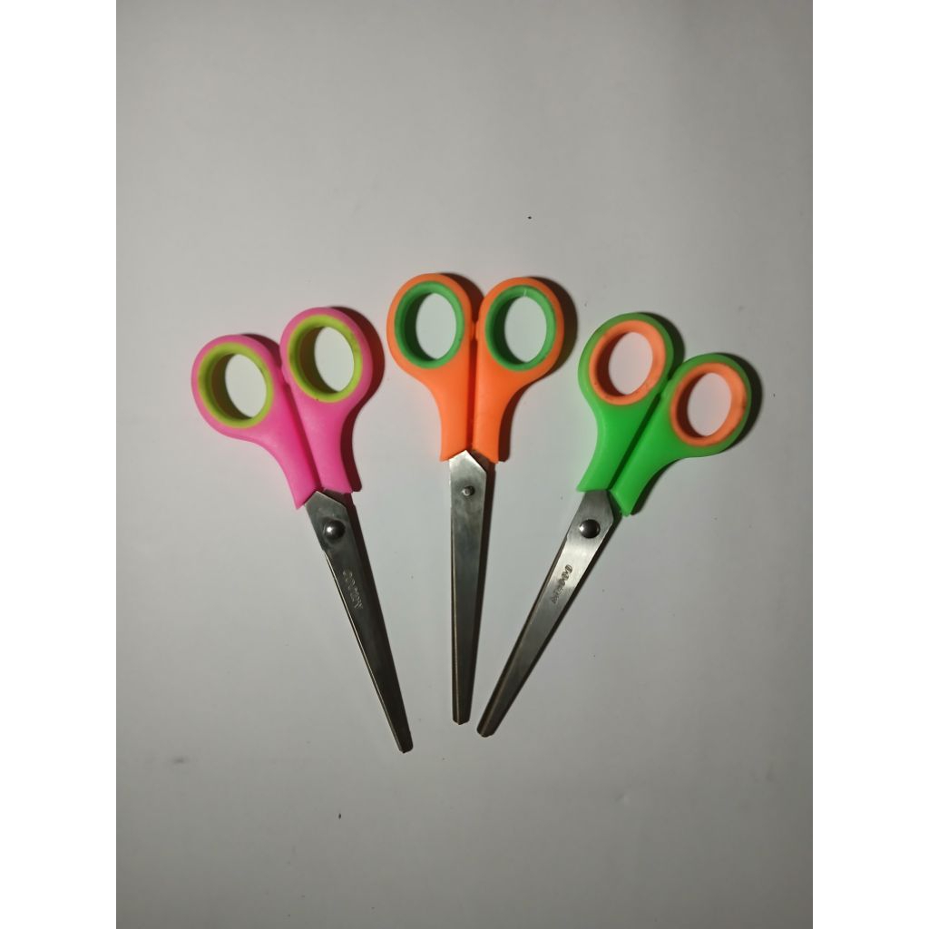 

Gunting Kertas Stainless Steel Scissors