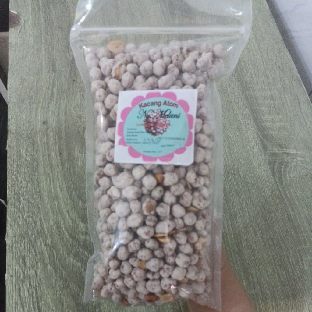 

Kacang atom bawang putih