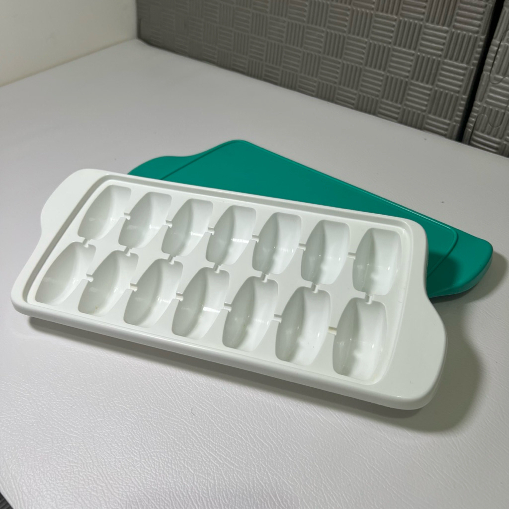 PRELOVED / BEKAS | Oxo Tot Baby Food Freezer Tray Tosca