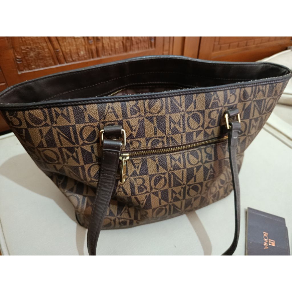 Preloved Tas Bonia