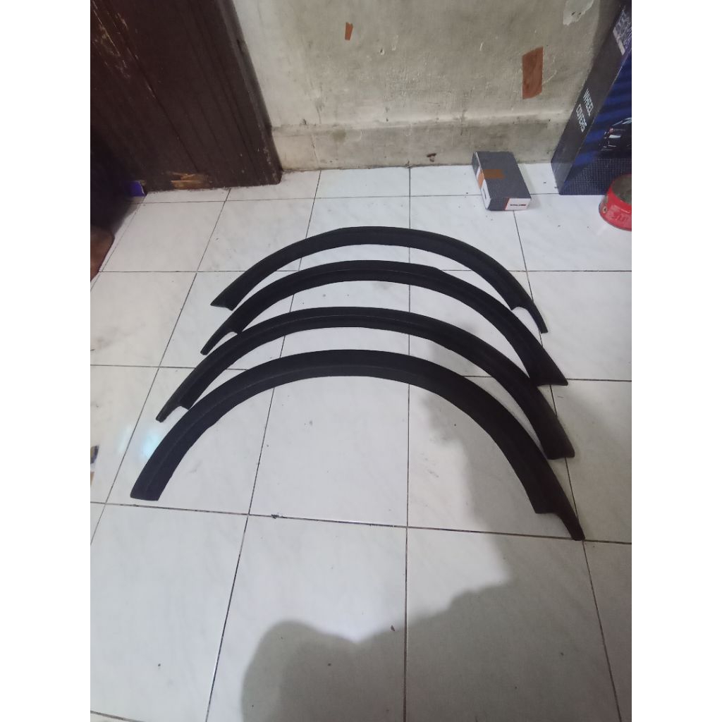over fender mobil rush terios 2006-2017 harga 4 pcs