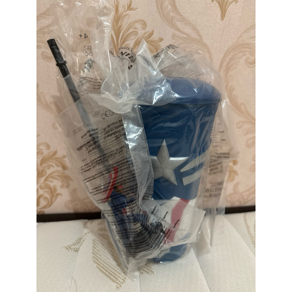 (New) XXI Cafe Captain America Marvel Thumbler