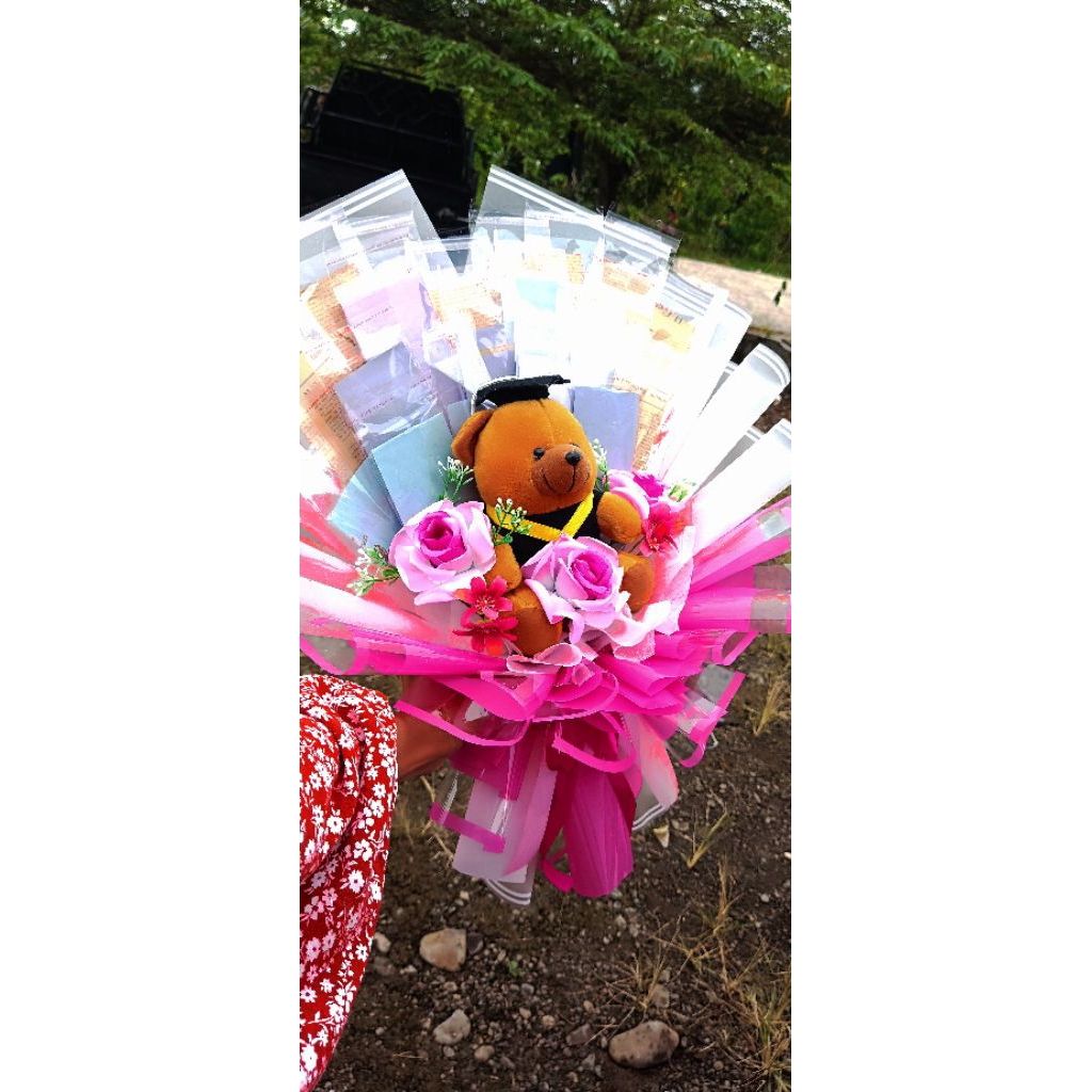 buket boneka wisuda + uang kosong