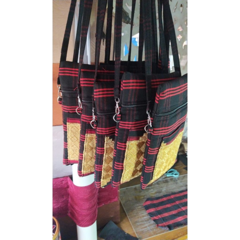 tas selempang hp tapis motif matakibau bordir