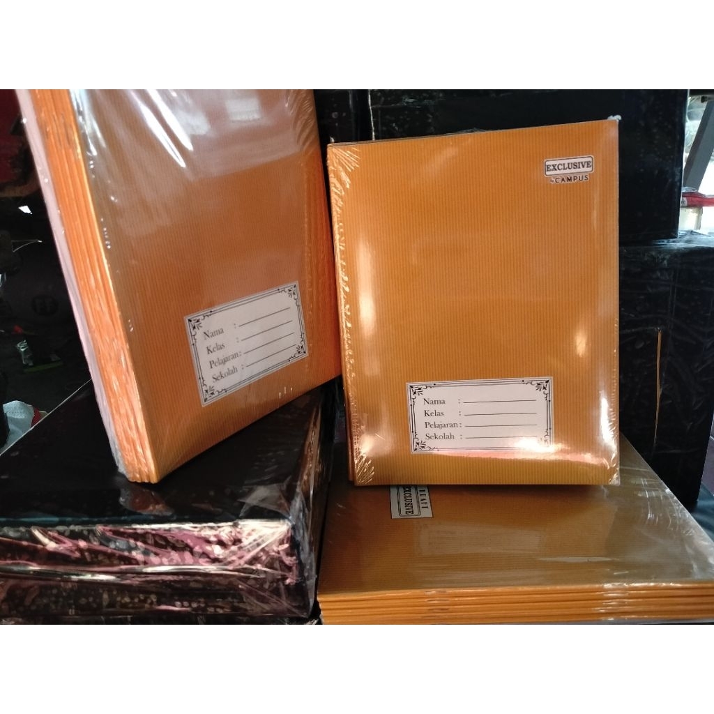 

Buku tulis campus 38 lembar 1 pack isi 10 buku tulis coklat sampul