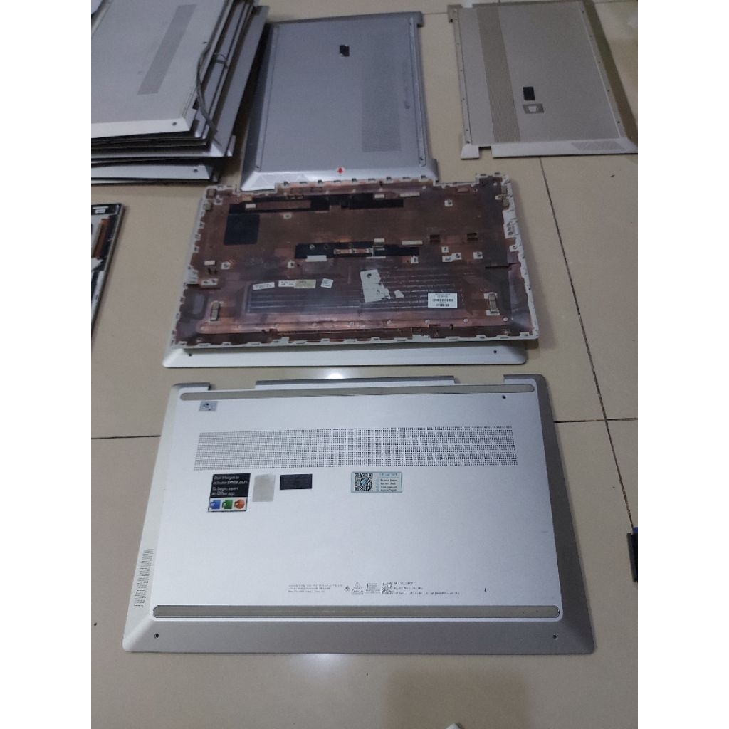 Bottom Case casing bawah  HP Pavilion 14 Ek silver 14 inch