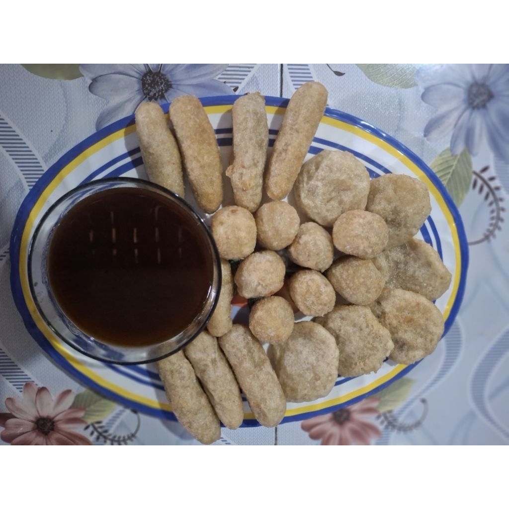 

pempek ikan,makanan rumahan,cemilan gurih