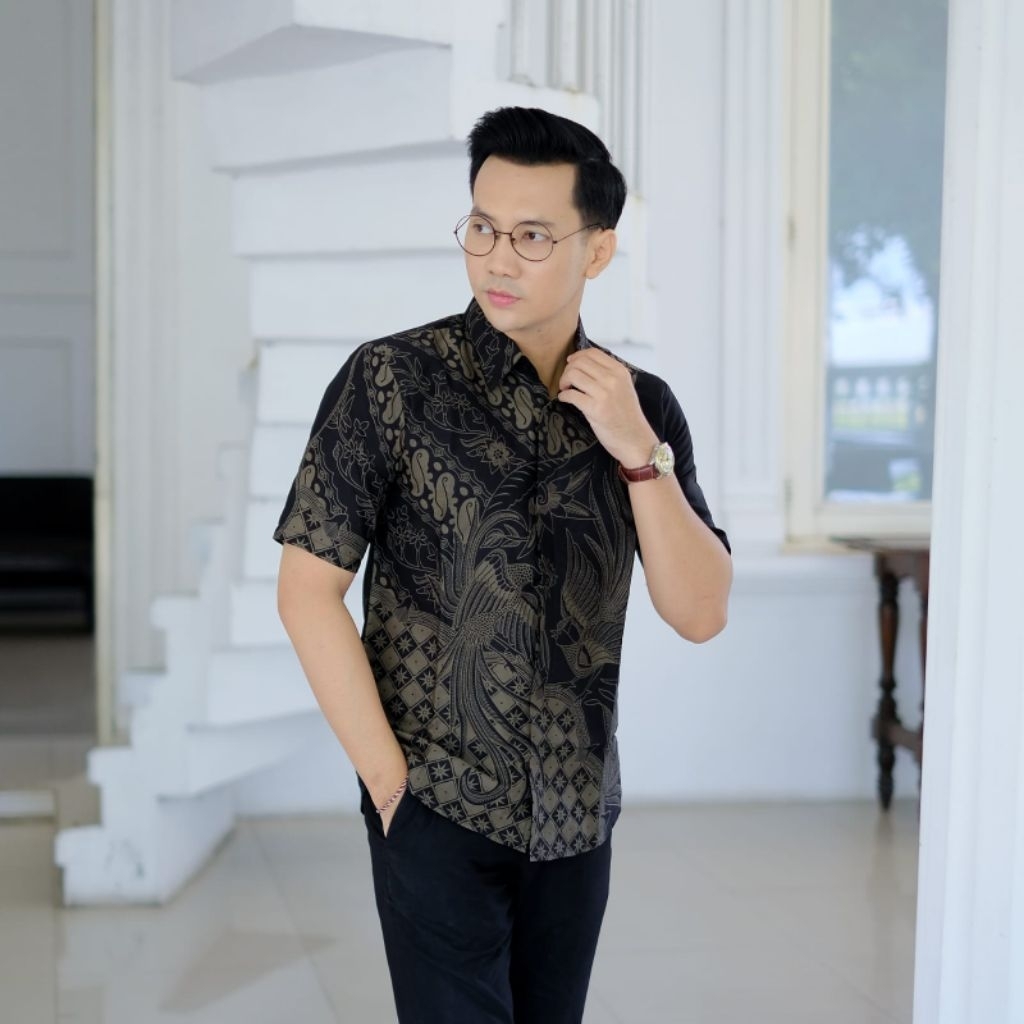 slimfit kemeja batik pria lengan pendek panjang lapis furing batik solo batik terbaru batik modern b