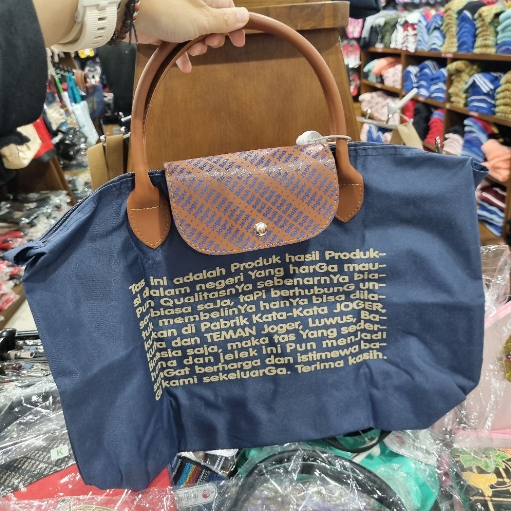 TAS LIPAT TC JOGER. TAS JOGER ORI. TAS LIPAT TRAVEL CEWEK. OLEH OLEH BALI