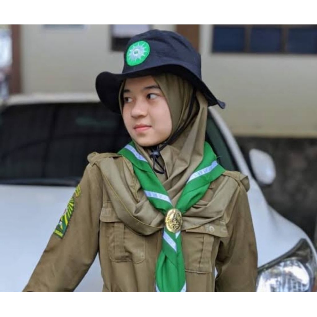 PARIS PREMIUM 110X110 JAHIT TEPI (Muhammdiyah Hw)