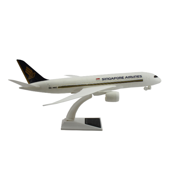 PESAWAT BOEING KLM , EMIRATES , SINGAPORE AIRLINES , SAUDI ARABIAN