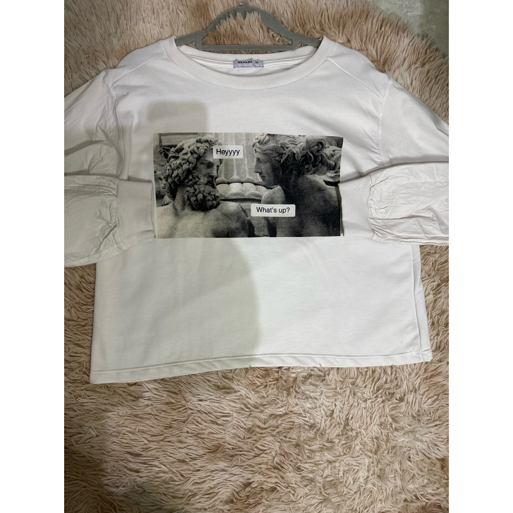 NEVADA sweater preloved