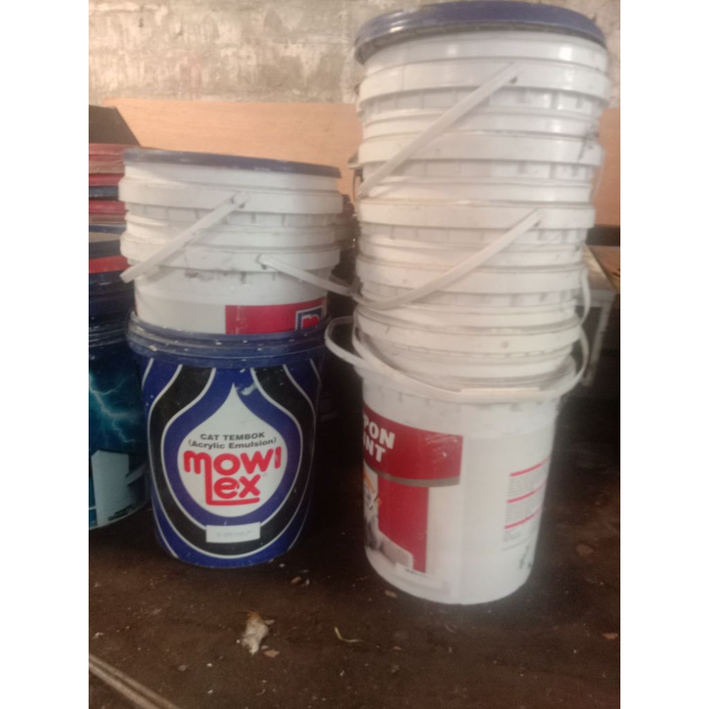 Ember cat bekas 25 kg