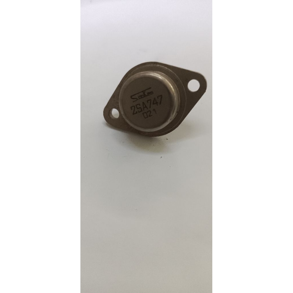 Transistor Jengkol 2SA747