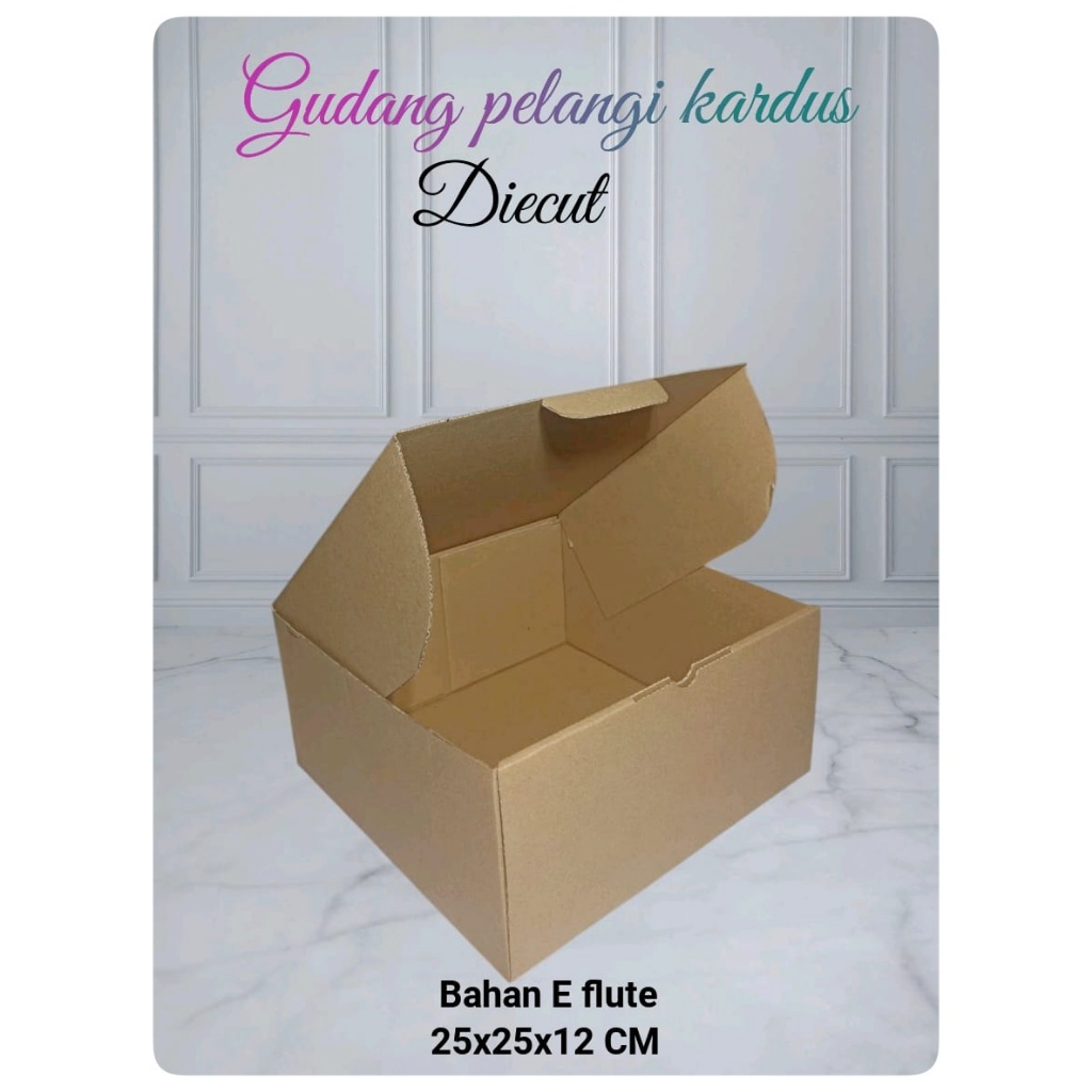 

kardus karton box uk. 25x25x12 cm .......model die cut/pizza