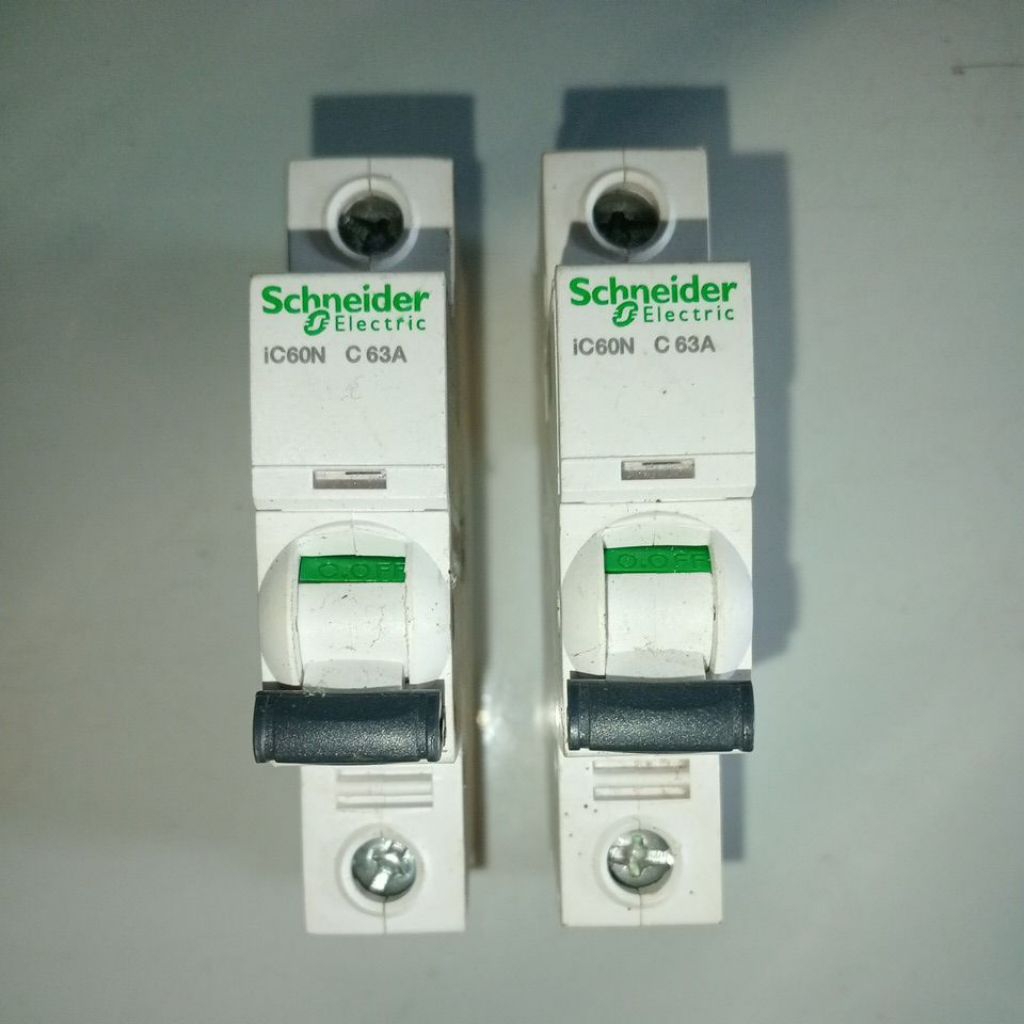 MCB Merek Schneider C 63A