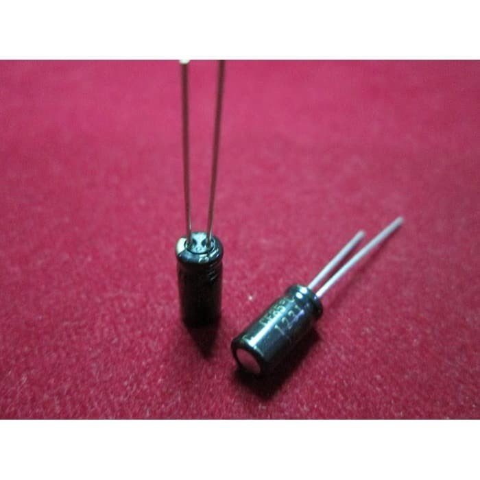 ELNA SILMIC II RFS Electrolytic Capacitor 10uF 35V / 10uF 50V / 10uF 63V