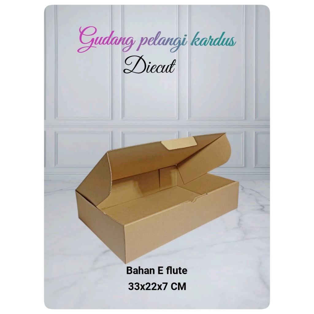

kardus karton box uk. 33x22x7 cm .......model die cut/pizza
