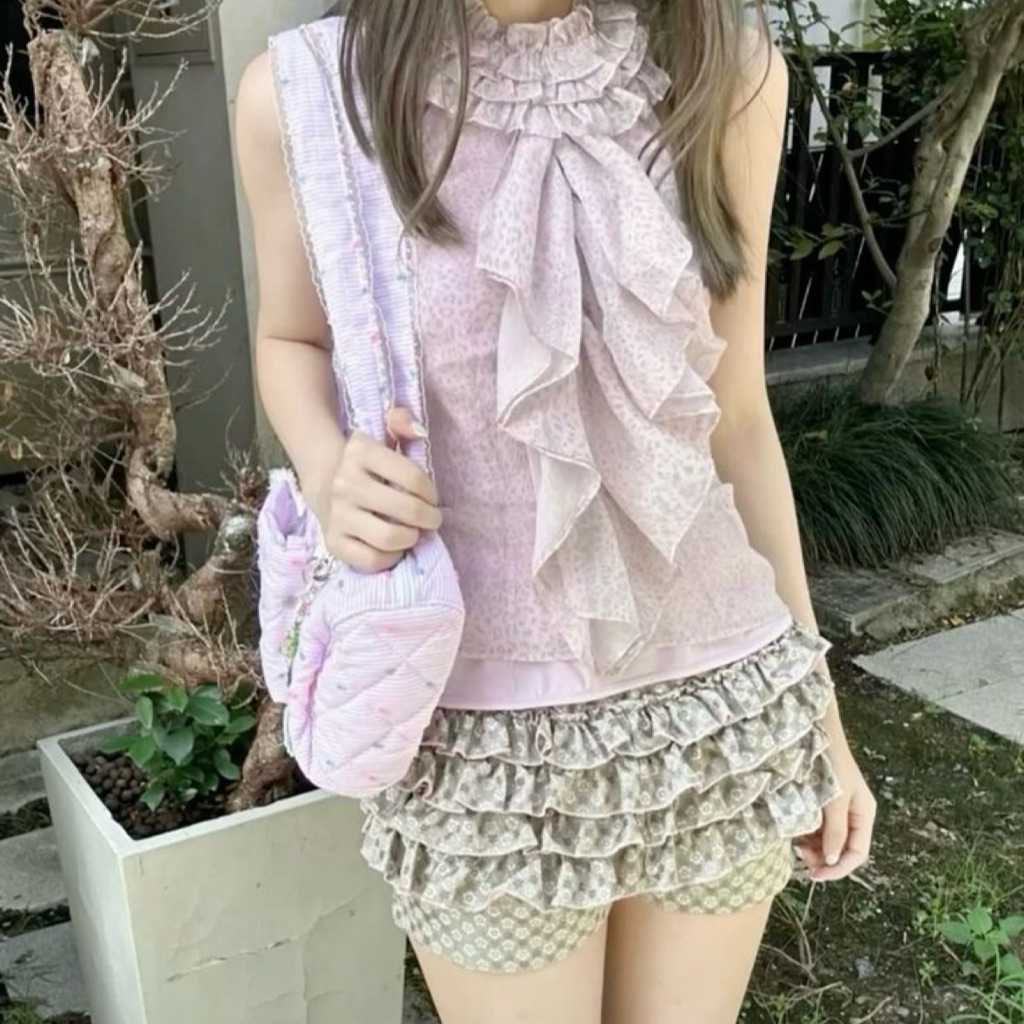 Preloved coquette lace academia mori kei grunge top, skirts, and pants