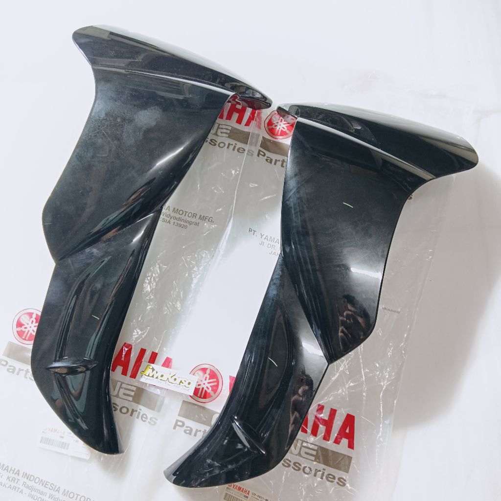 Cover Sayap Luar Kiri Kanan Yamaha Jupiter Z Burhan Hitam Asli Original Ygp