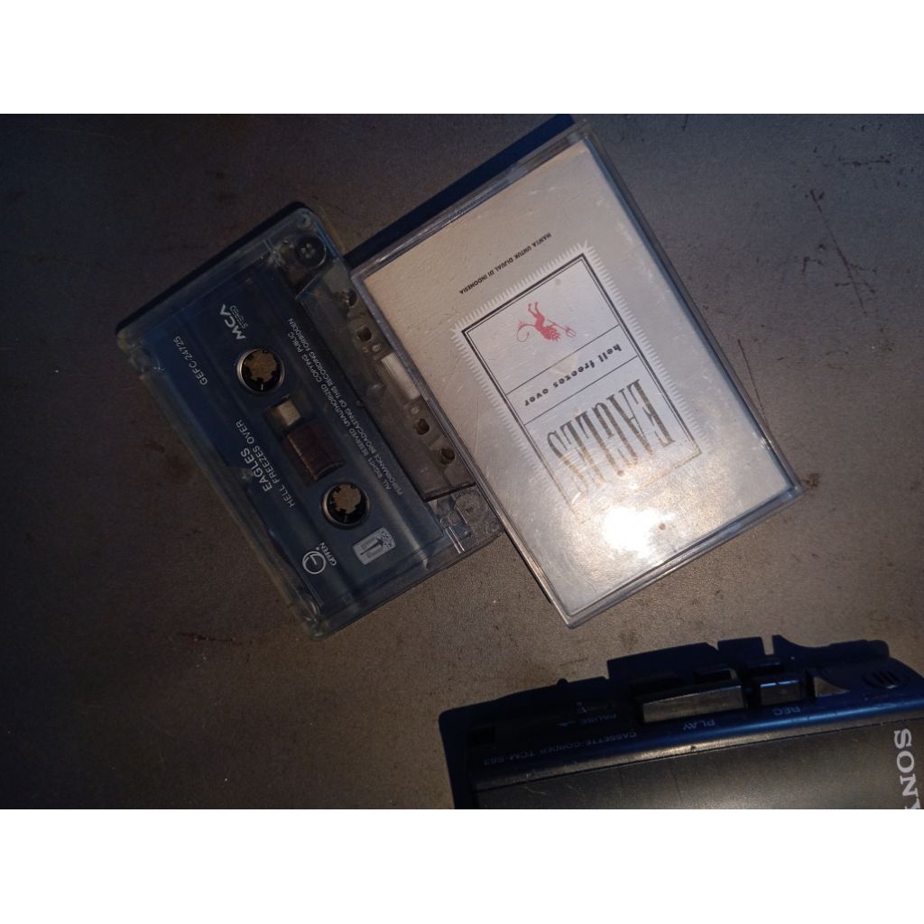 kaset eagles hell freezes over