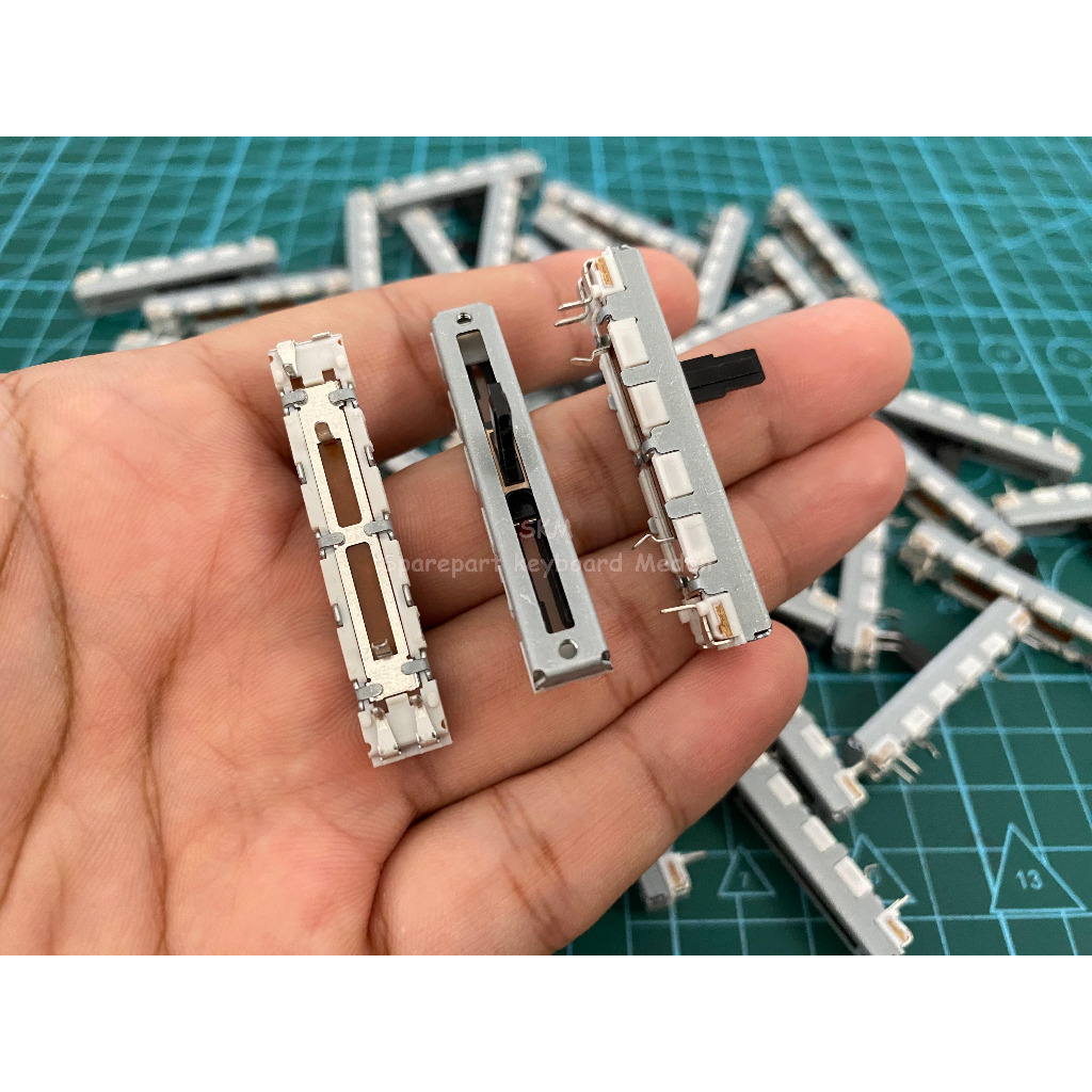 POTENSIO GESER KORG XC1000 XC2000 XC3000if 01/W - ORIGINAL (MEREK ALPS)