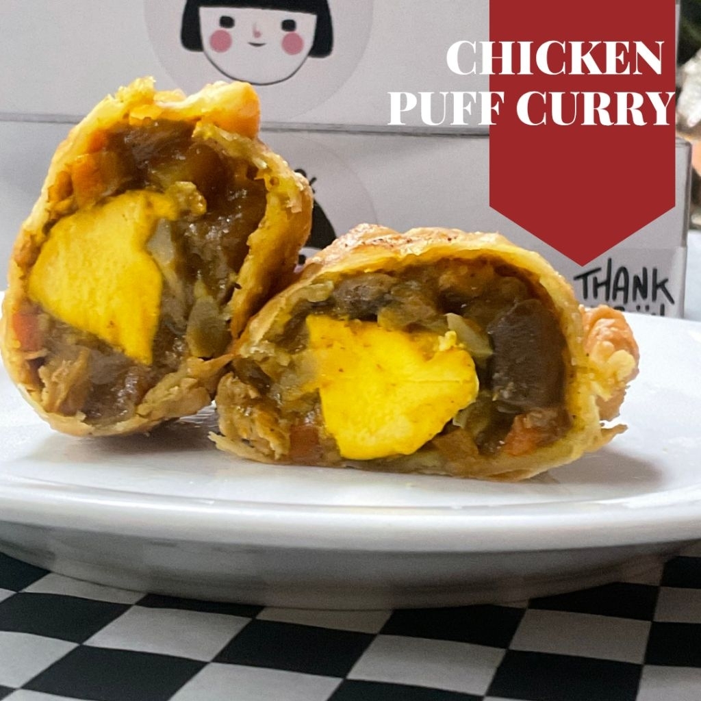 

MOMSRISOL - CHICKEN CURRY PUFF FROZEN