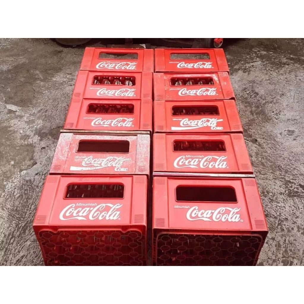 krat minuman coca cola