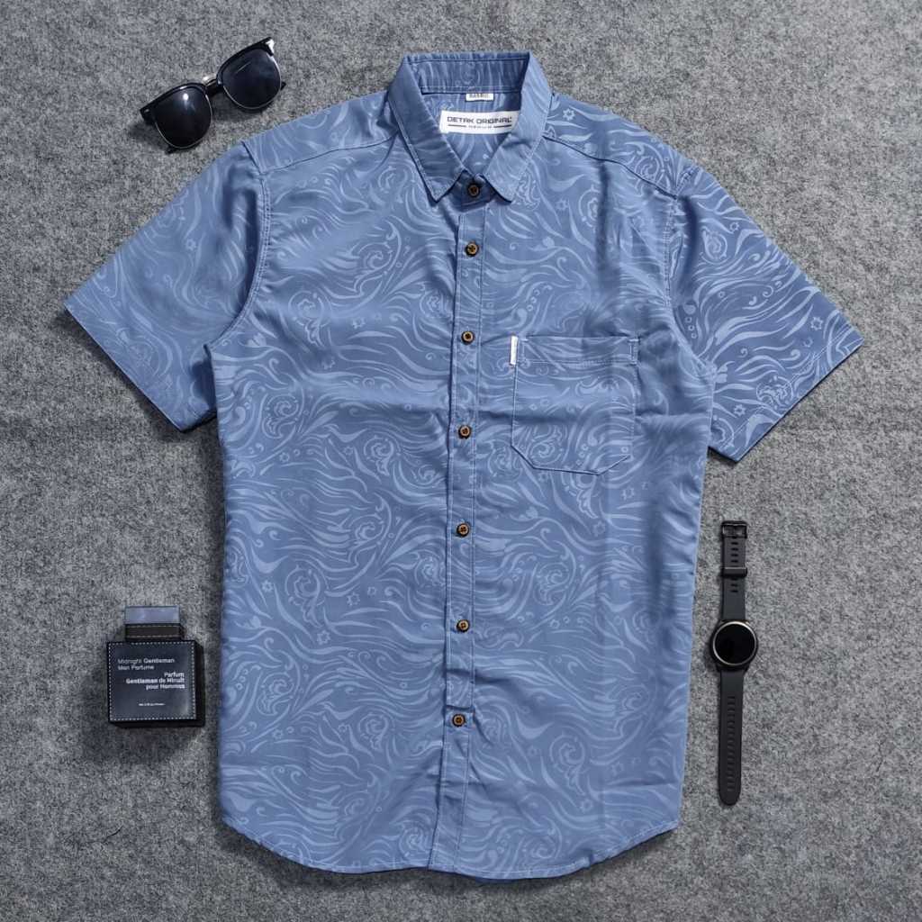 Detak Original Kemeja Embos Sultan Pria Lengan Pendek Denim Yakuza Casual Slimfit