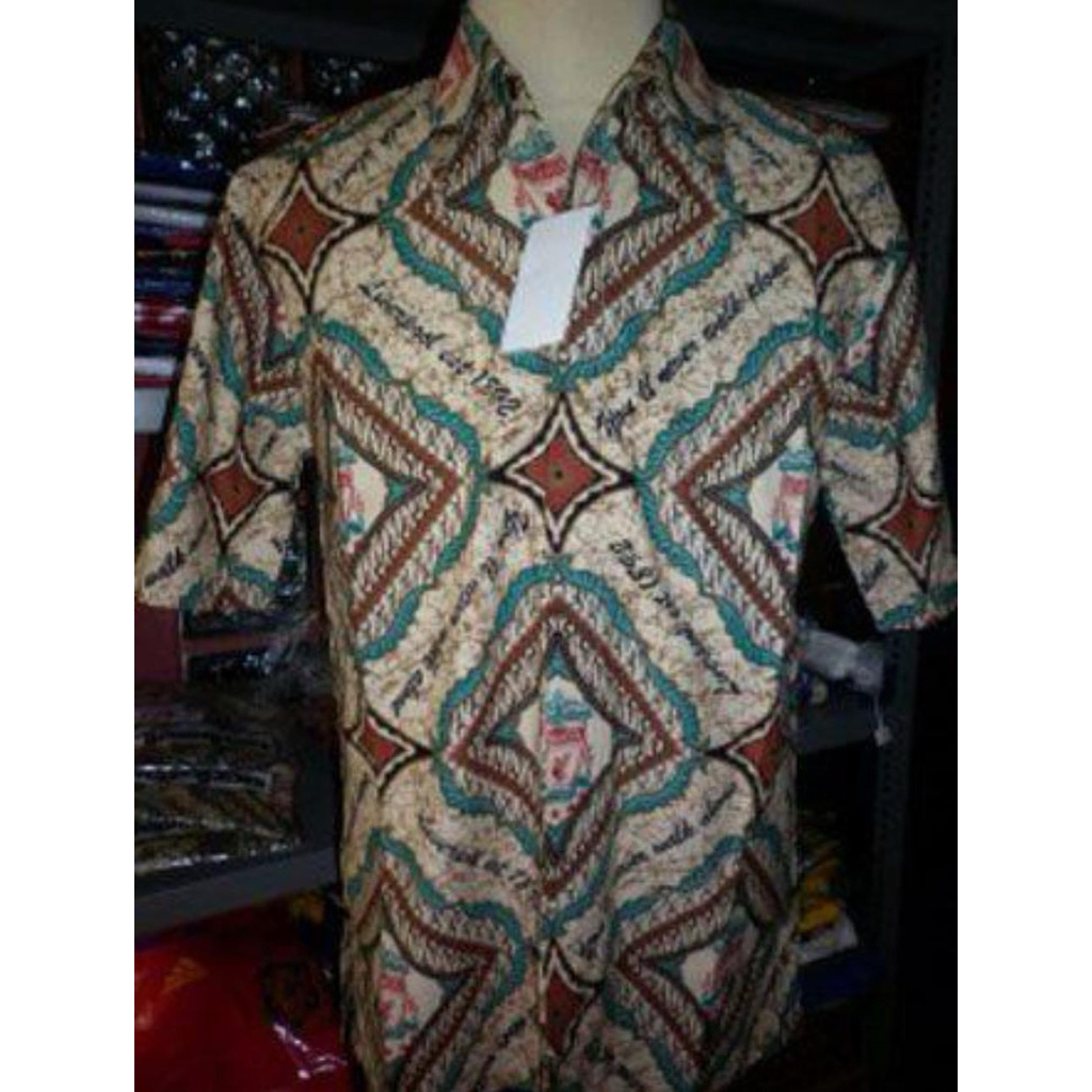 Batik Bola Liverpool size S - Katun Adem - Asli Pria Tampan