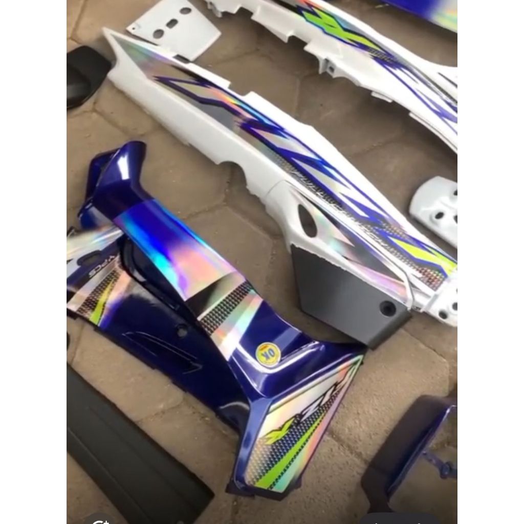 STRIPING FIZ R 2004 BIRU HOLOGRAM FIZR