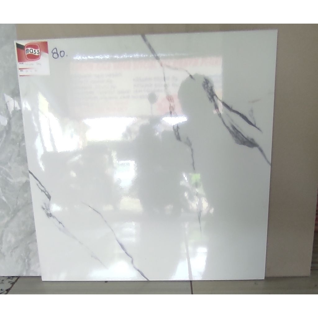 keramik mass lantai calacatta grey Glosy 50×50