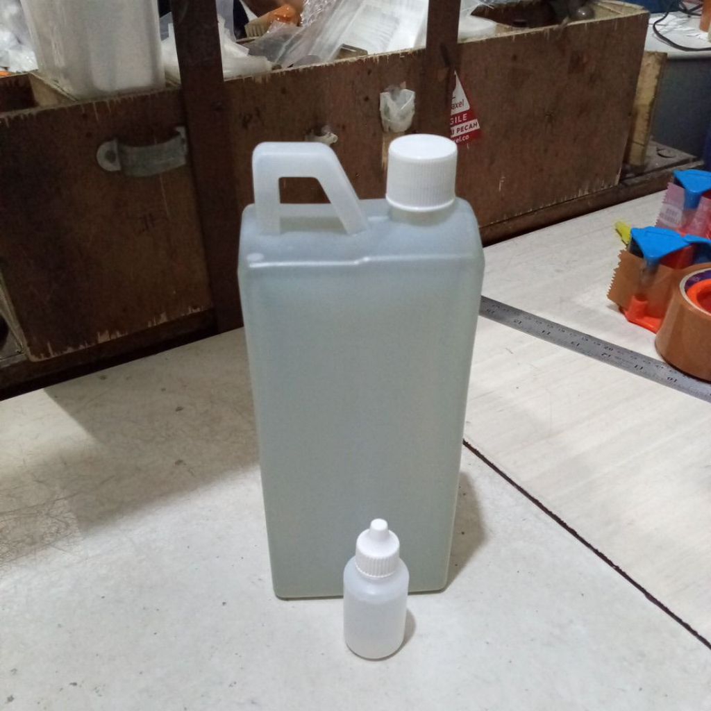 

Resin Bening Polyester 1kg