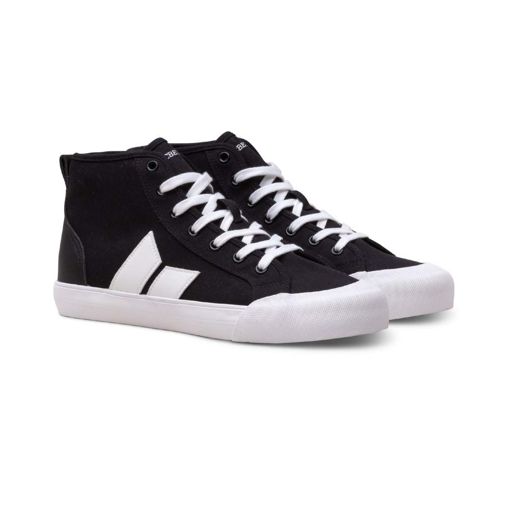 Macbeth Eliot Mid Top Black/White – Sepatu Mid Top Pria Original Warna Hitam Putih