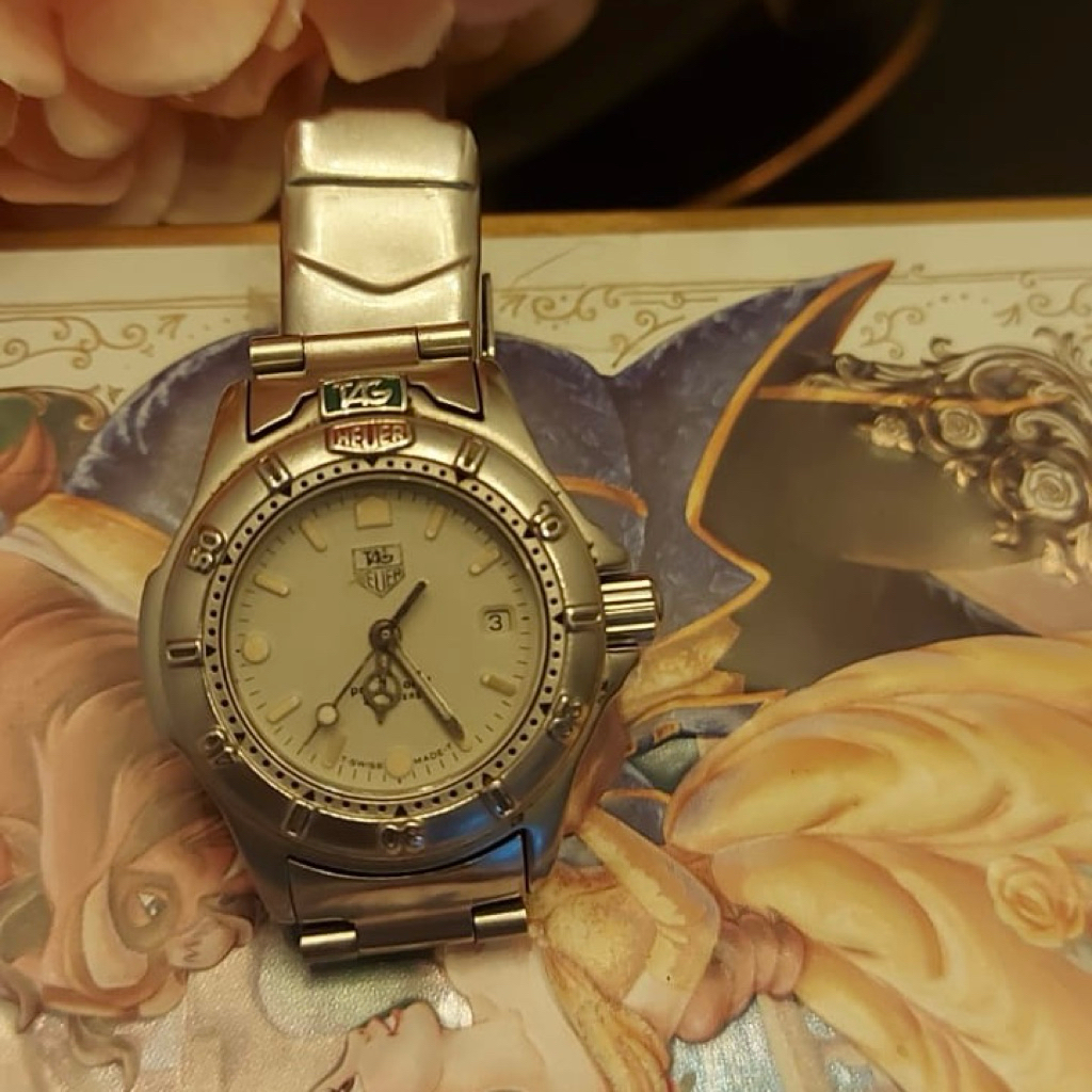 [PRELOVED] Tag Heuer professional 200 Grey Dial Ladies