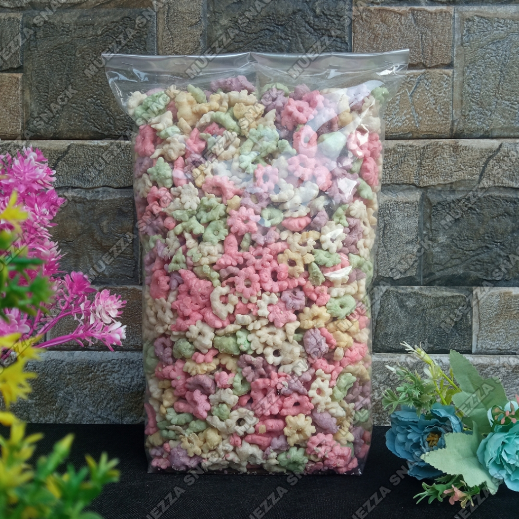 

cin cin kembang sakura / cin cin rainbow terlaris /snack kiloan