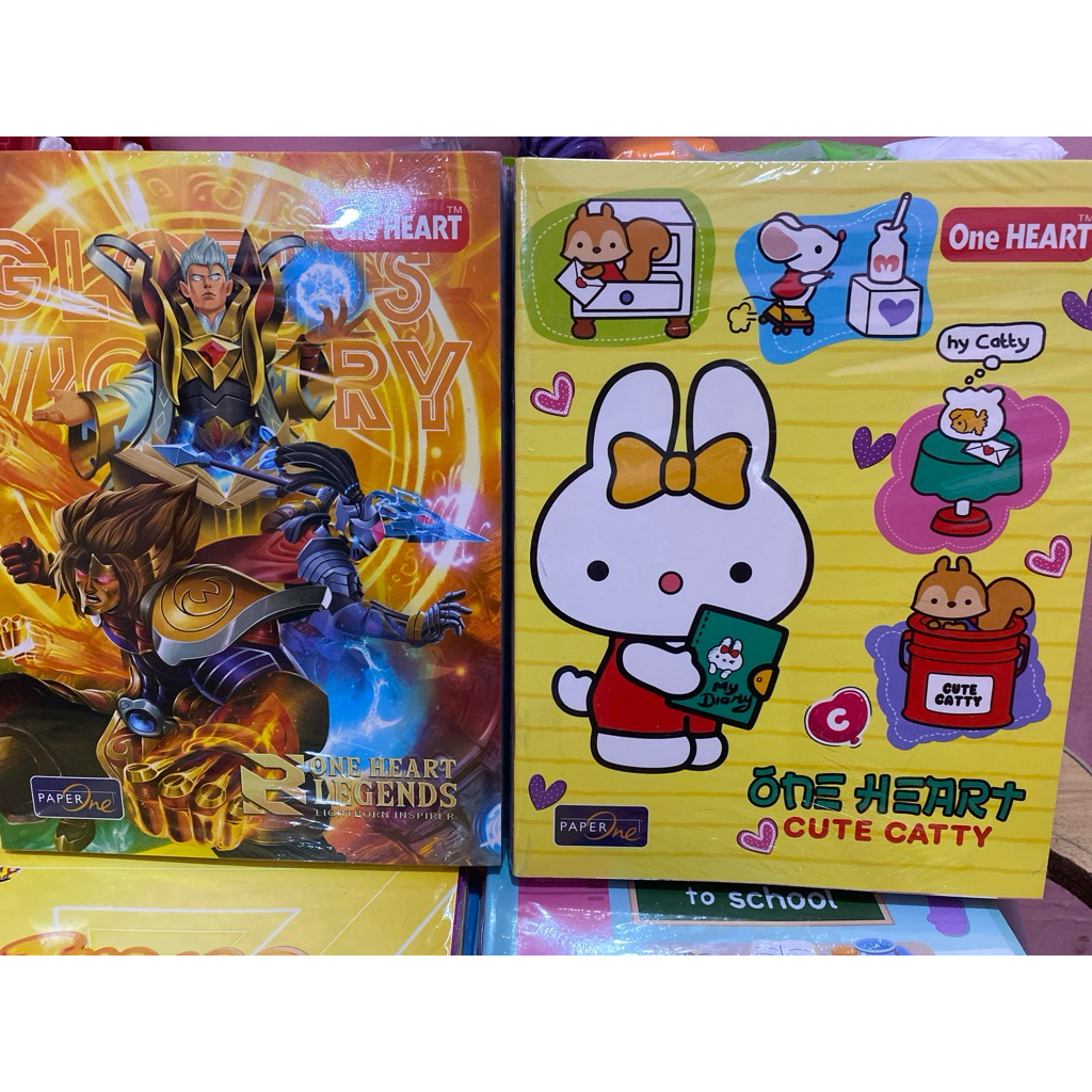 

BUKU PAPERONE ONE HEART 38 lembar 1pak isi 10 buku