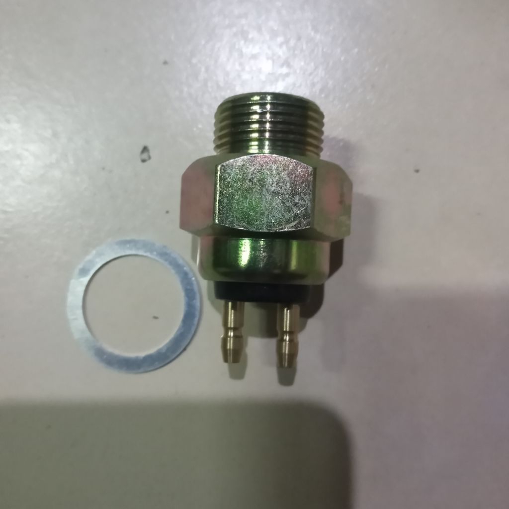 swit switch atret mundur Toyota corolla ke20 tahun 1976