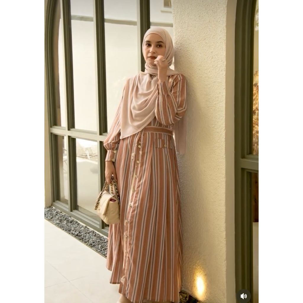 PL shi by shireen sungkar