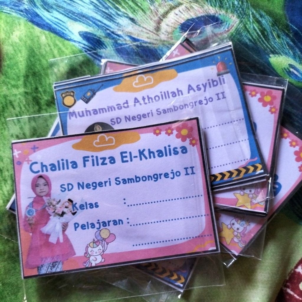 

STIKER LABEL BUKU CUSTOM FOTO DAN NAMA SEKOLAH