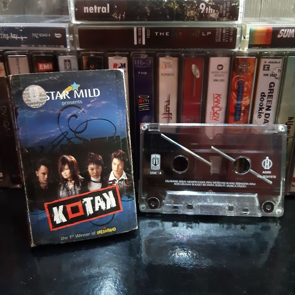 Kaset Pita Kotak Band Kotak Self Titled Album Pertama Terbang The Dreamband