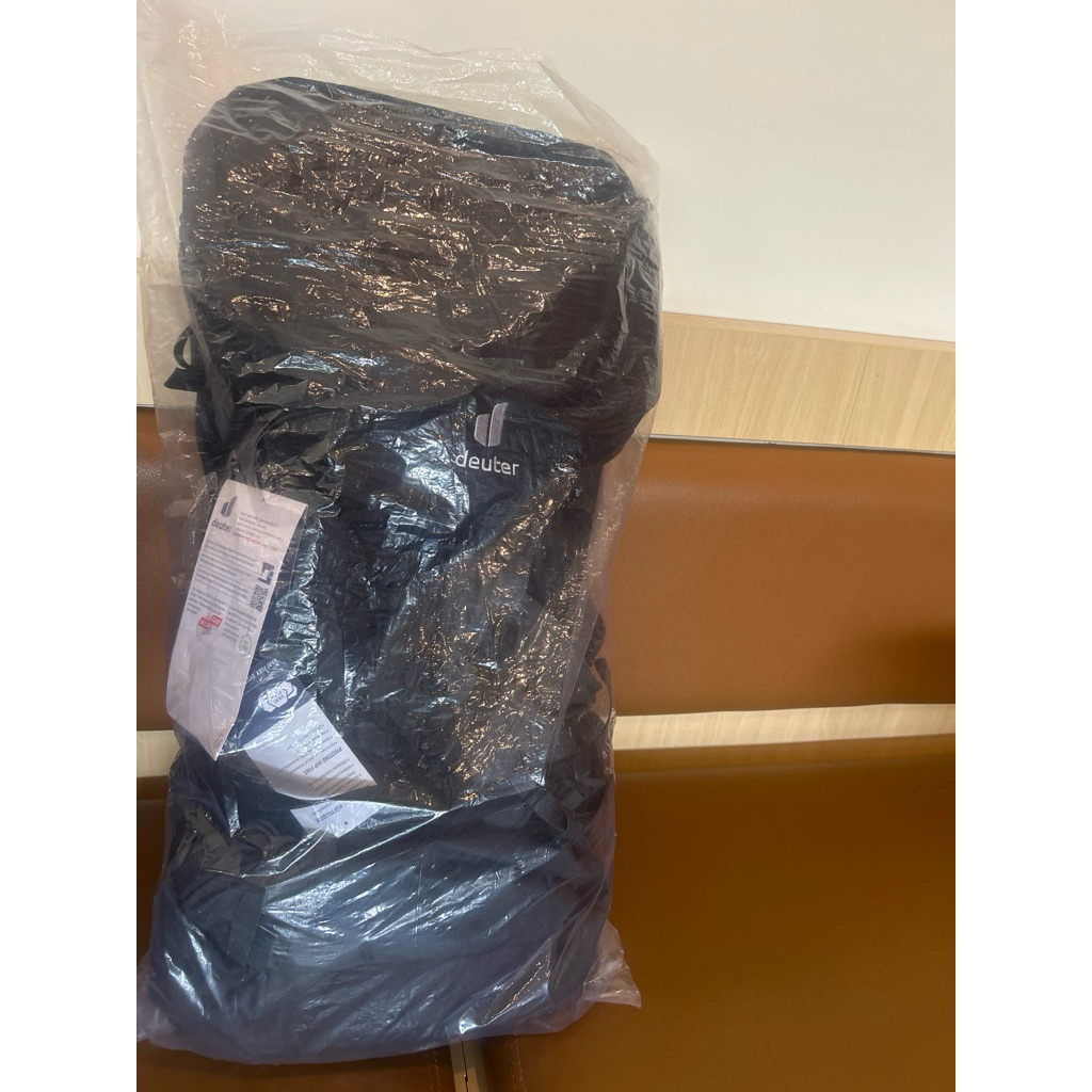 Deuter futura air trek 60+10